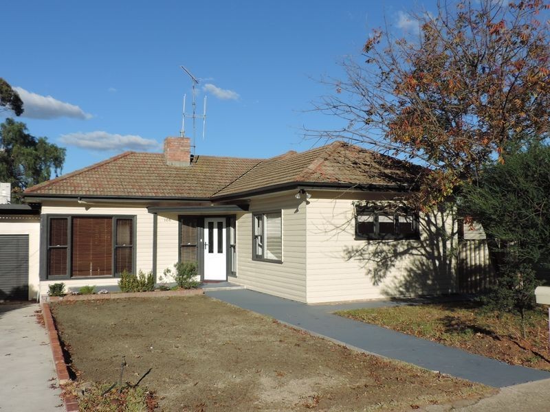 106 Ross Road, Queanbeyan NSW 2620