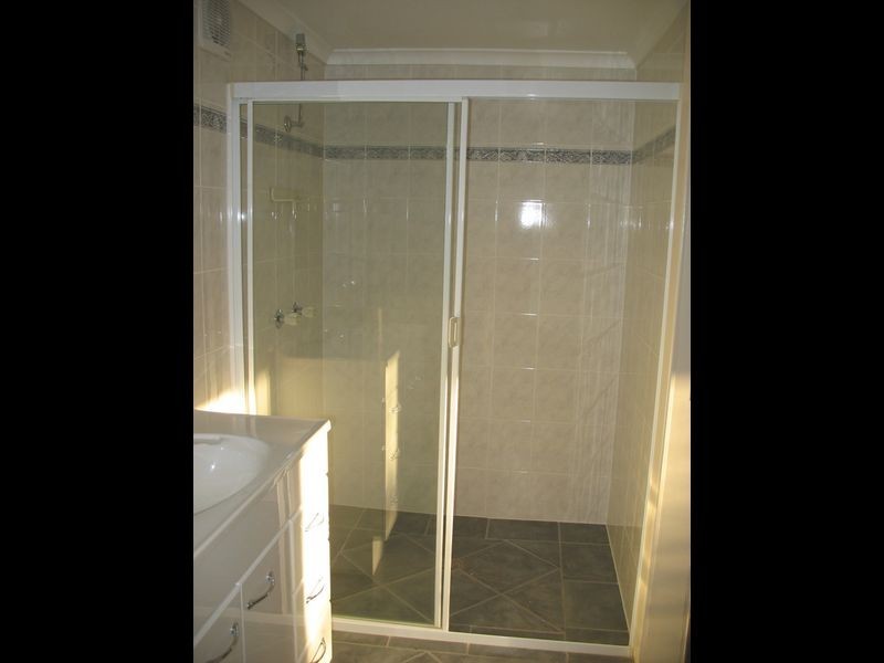 18 Magnolia Close, Jerrabomberra NSW 2619