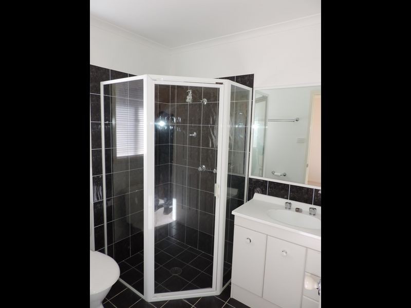 36 Thomas Royal Gardens, Queanbeyan NSW 2620