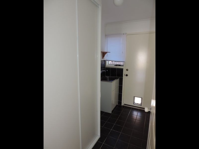 36 Thomas Royal Gardens, Queanbeyan NSW 2620