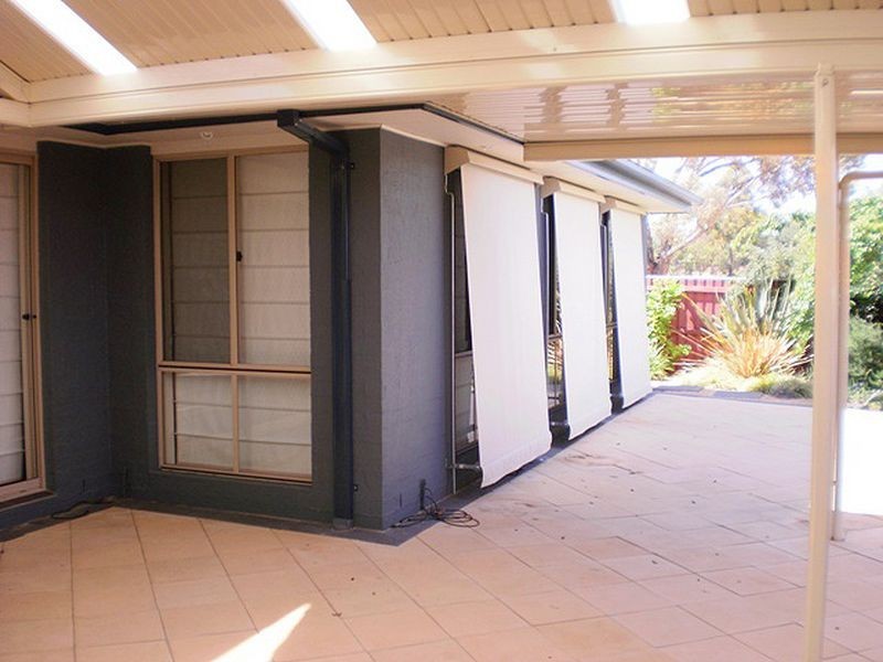 57 Bluestone Gardens, Jerrabomberra NSW 2619