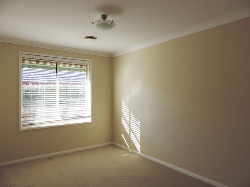 106 Brudenell Drive, Jerrabomberra NSW 2619