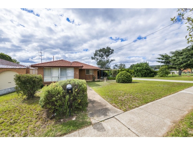 6 Dane Street, Queanbeyan NSW 2620
