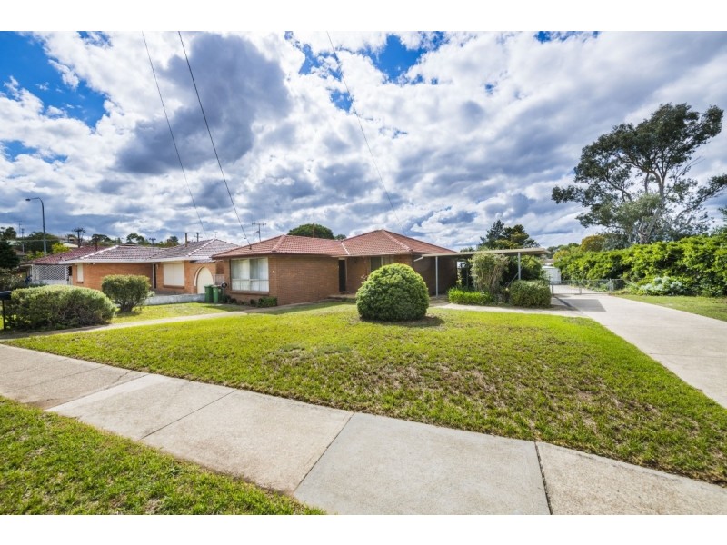 6 Dane Street, Queanbeyan NSW 2620