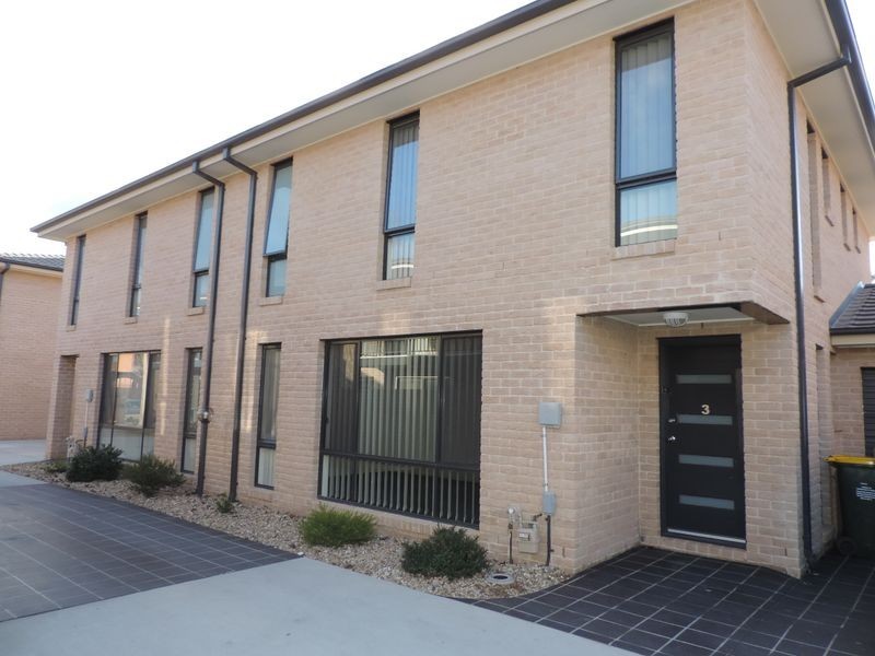 2/30-32 Buttle Street, Queanbeyan NSW 2620