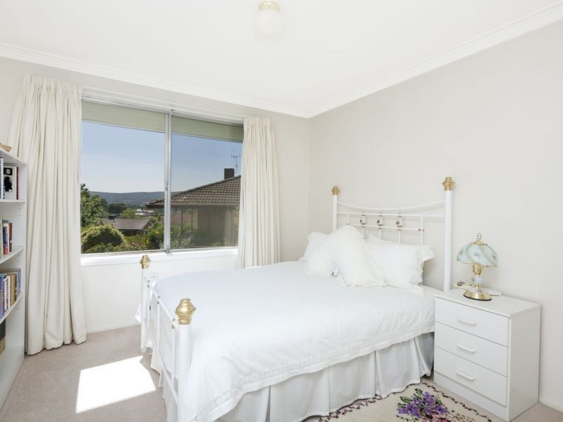 8 Breden Place, Queanbeyan NSW 2620