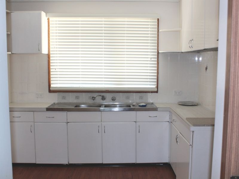 32 Mulloon Street, Queanbeyan NSW 2620