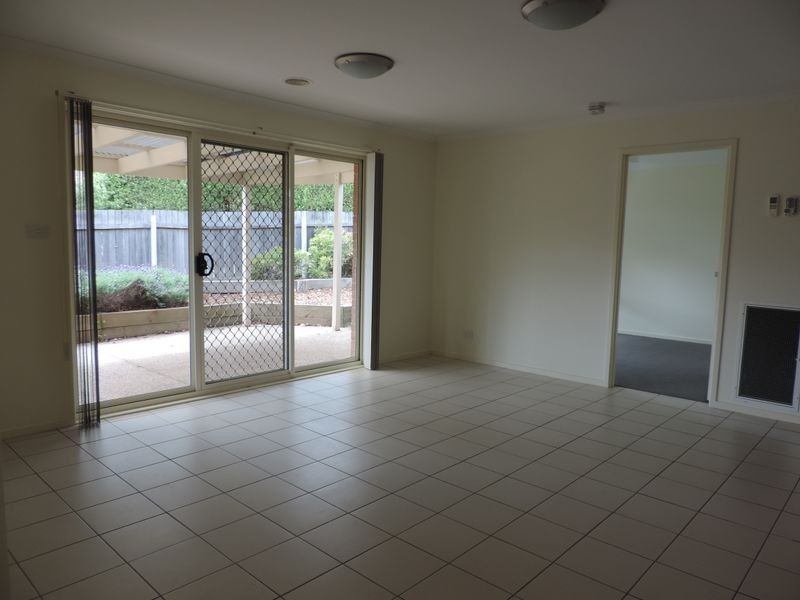 24 Ironbark Circuit, Jerrabomberra NSW 2619