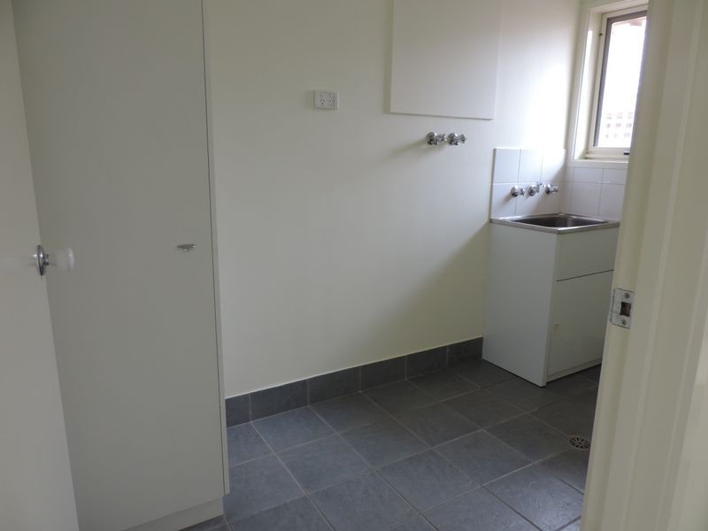 24 Ironbark Circuit, Jerrabomberra NSW 2619