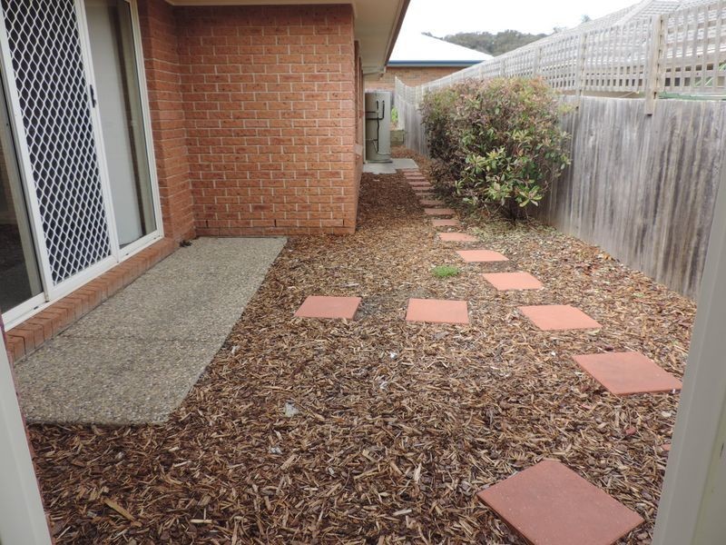 24 Ironbark Circuit, Jerrabomberra NSW 2619