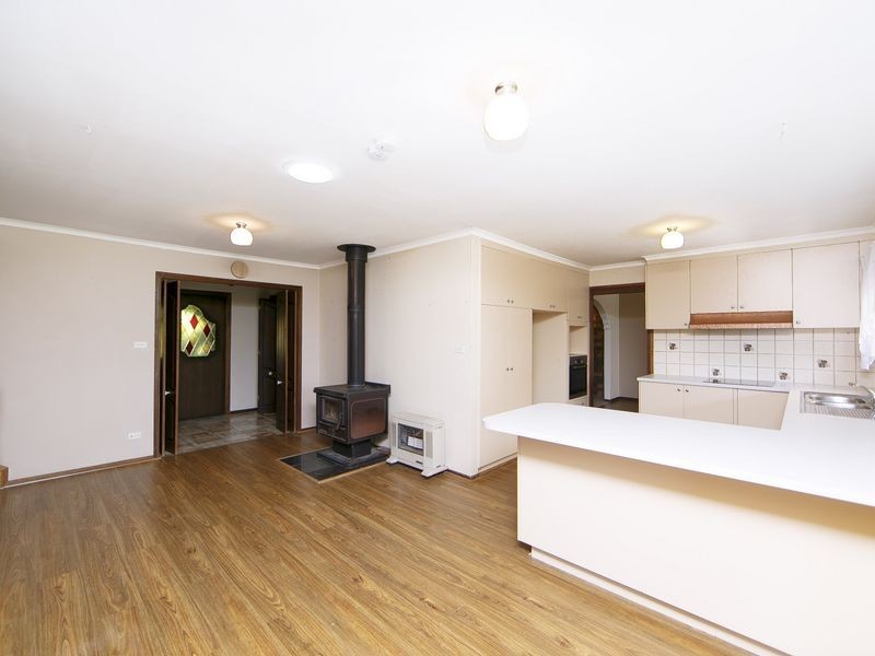 69 Surveyor Street, Queanbeyan NSW 2620