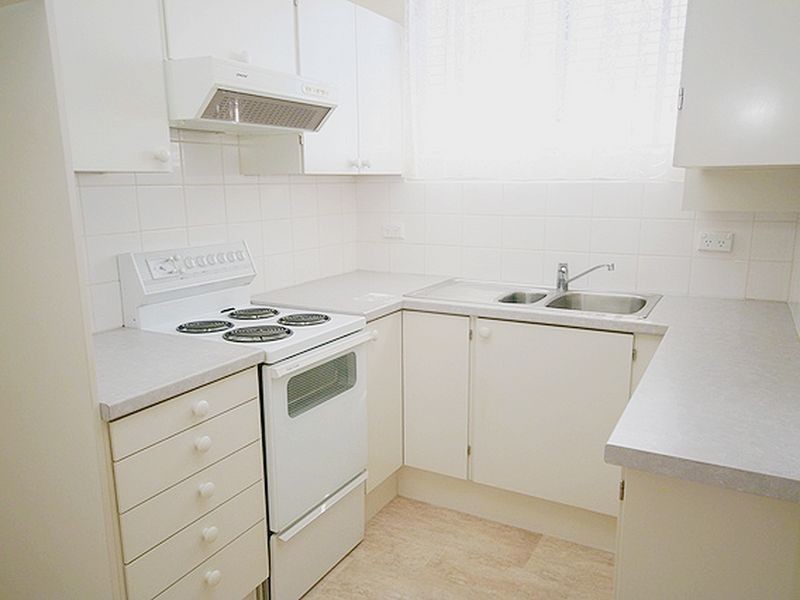 6/36 Henderson Road, Queanbeyan NSW 2620