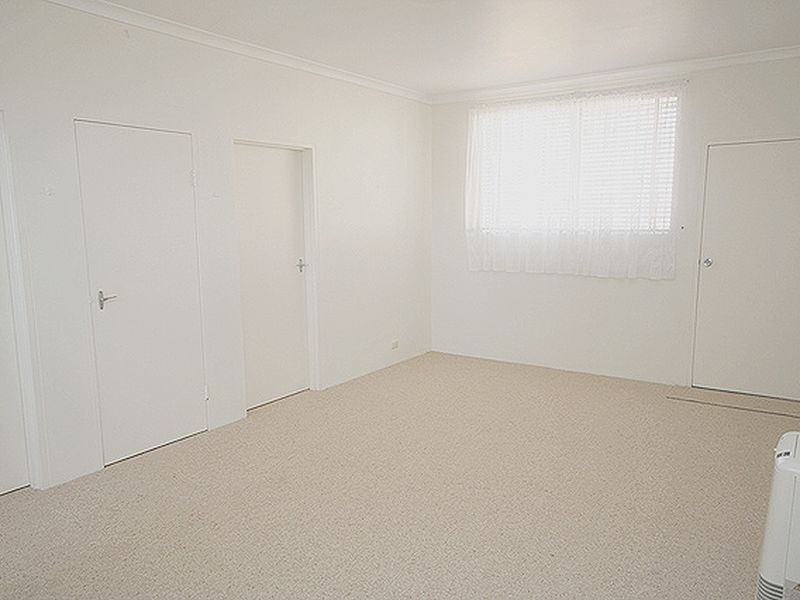 6/36 Henderson Road, Queanbeyan NSW 2620