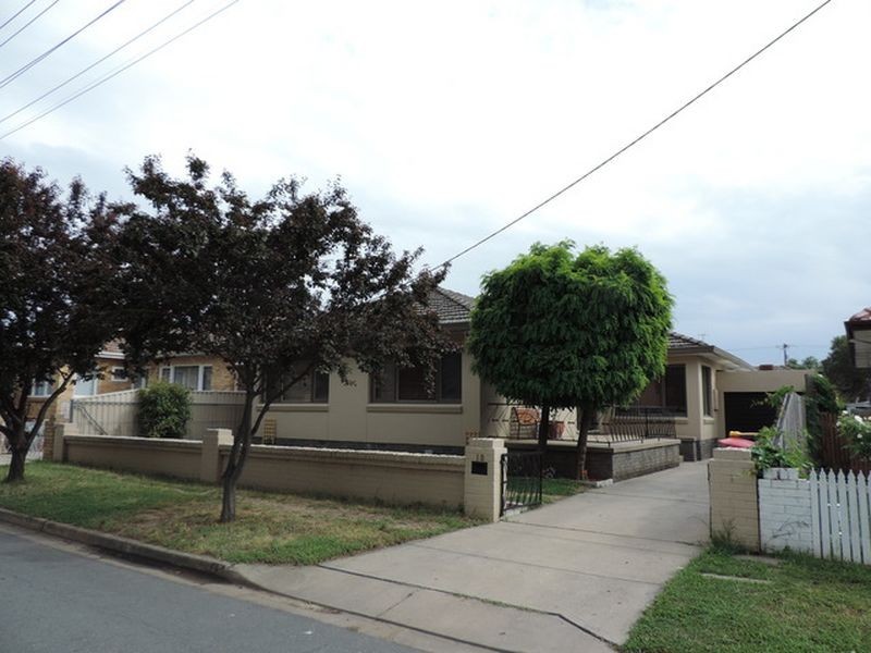 13 Albert Street, Queanbeyan NSW 2620