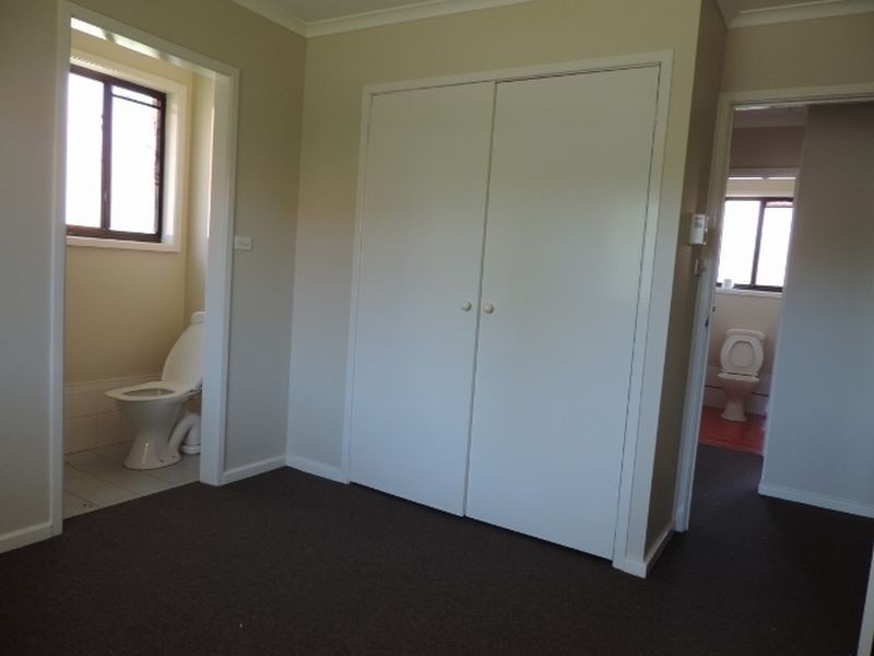 2/13 Kathleen Street, Queanbeyan NSW 2620