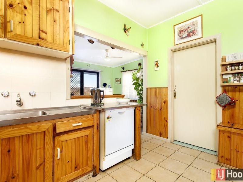 76 Ross Road, Queanbeyan NSW 2620
