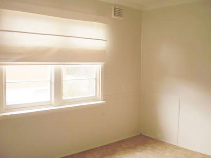 27 White Avenue, Queanbeyan NSW 2620