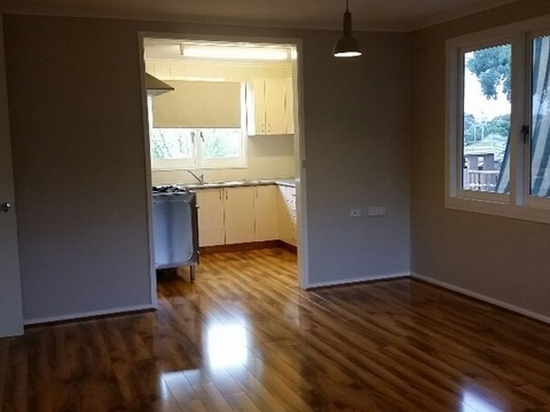 33 Oleria Street, Queanbeyan NSW 2620