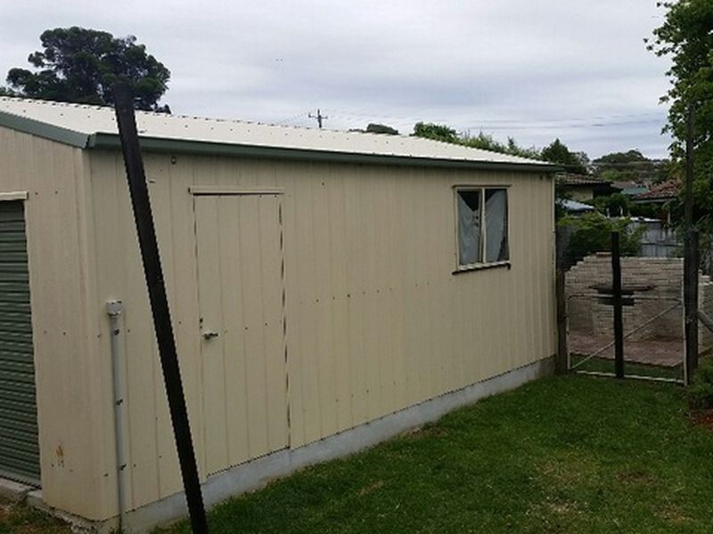 33 Oleria Street, Queanbeyan NSW 2620