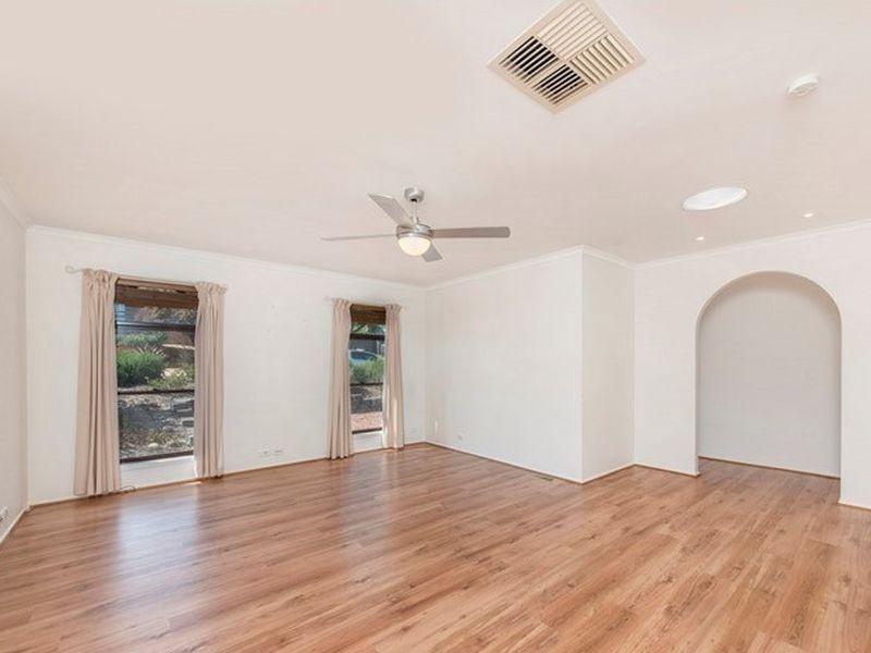 23 Muir Place, Booroomba ACT 2620
