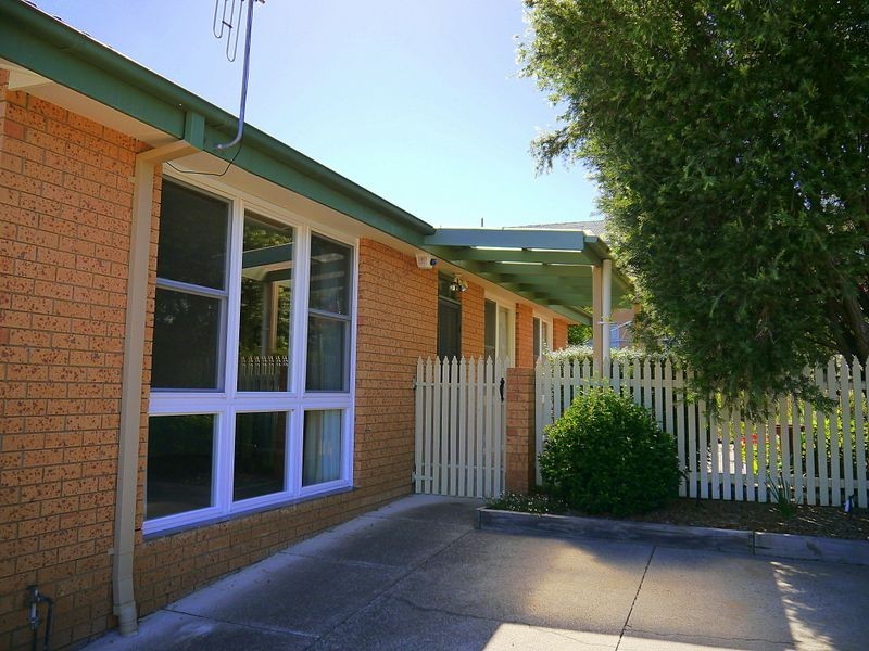 4B Crawford Street, Queanbeyan NSW 2620