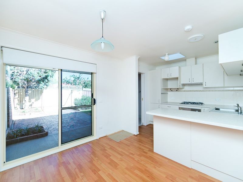 23/27 Elm Way, Jerrabomberra NSW 2619