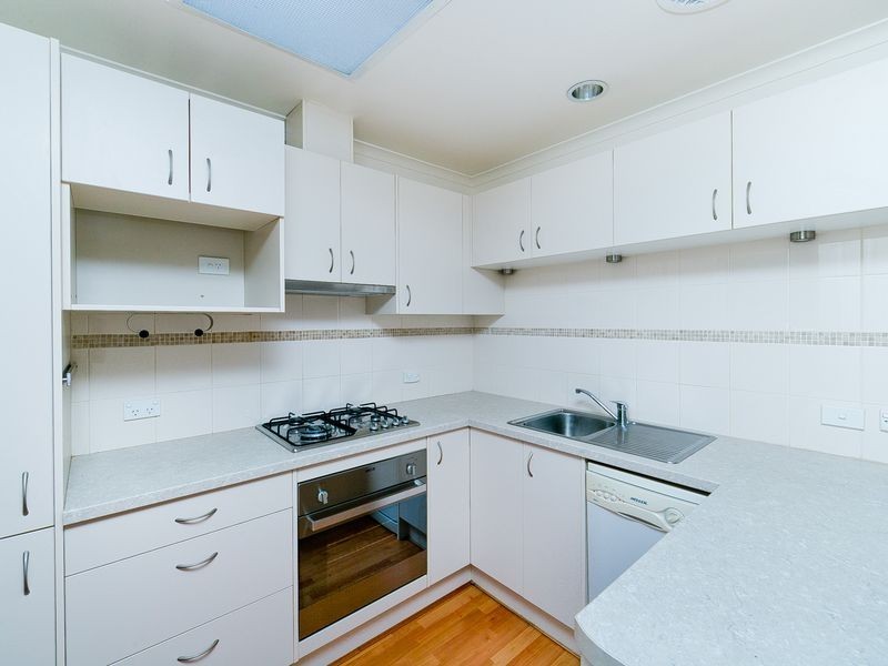 23/27 Elm Way, Jerrabomberra NSW 2619