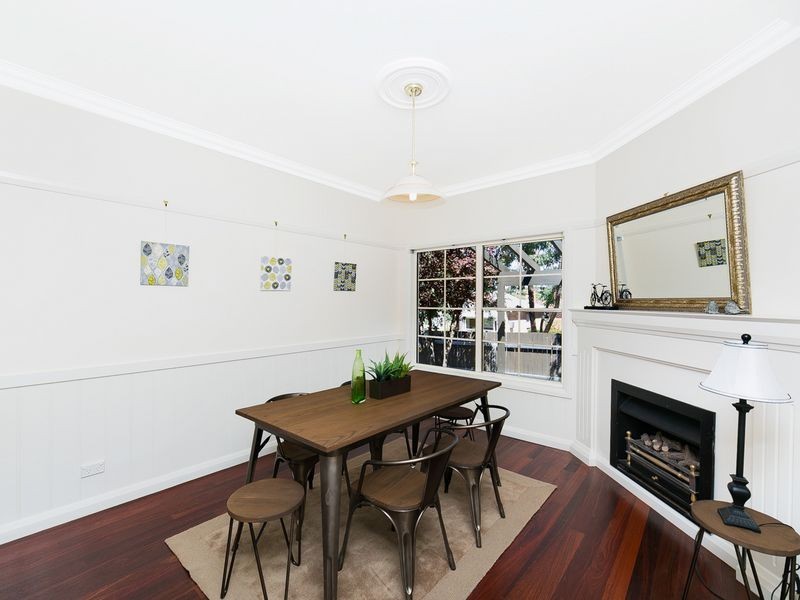 1 Hirst Avenue, Queanbeyan NSW 2620