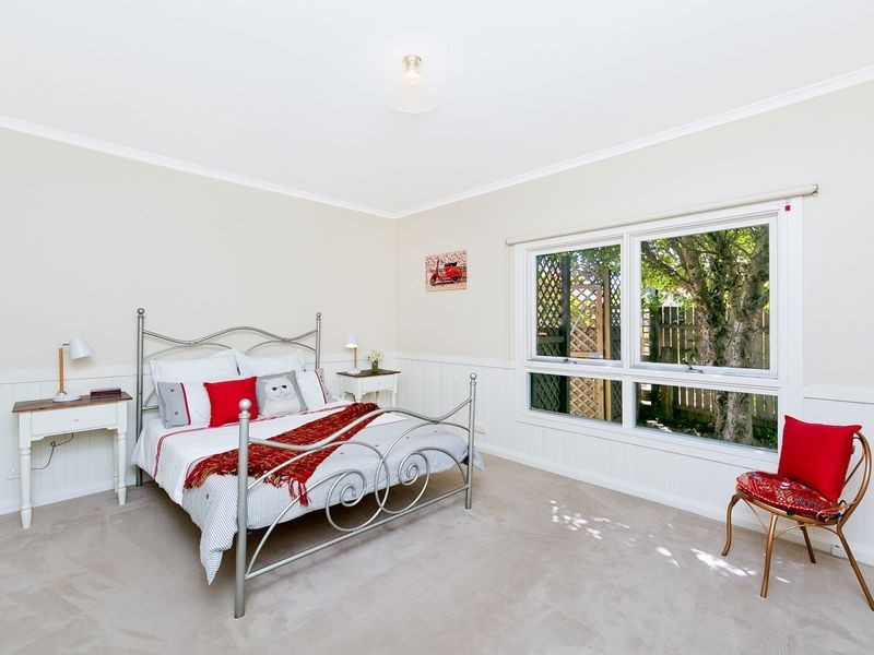1 Hirst Avenue, Queanbeyan NSW 2620