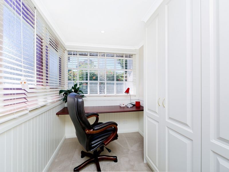 1 Hirst Avenue, Queanbeyan NSW 2620