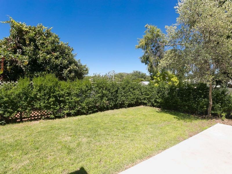 1 Hirst Avenue, Queanbeyan NSW 2620