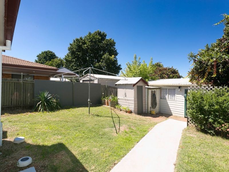 1 Hirst Avenue, Queanbeyan NSW 2620
