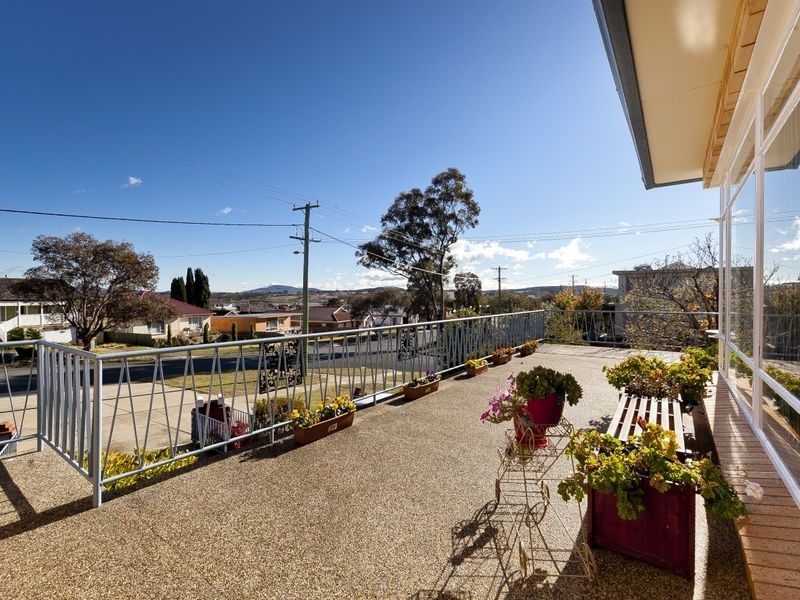 52 Crest Road, Booroomba ACT 2620