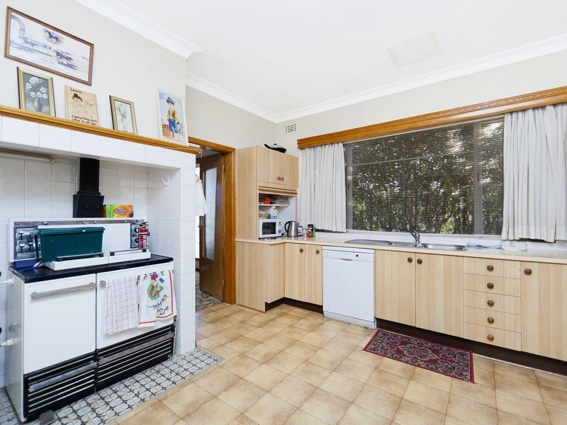 52 Crest Road, Booroomba ACT 2620