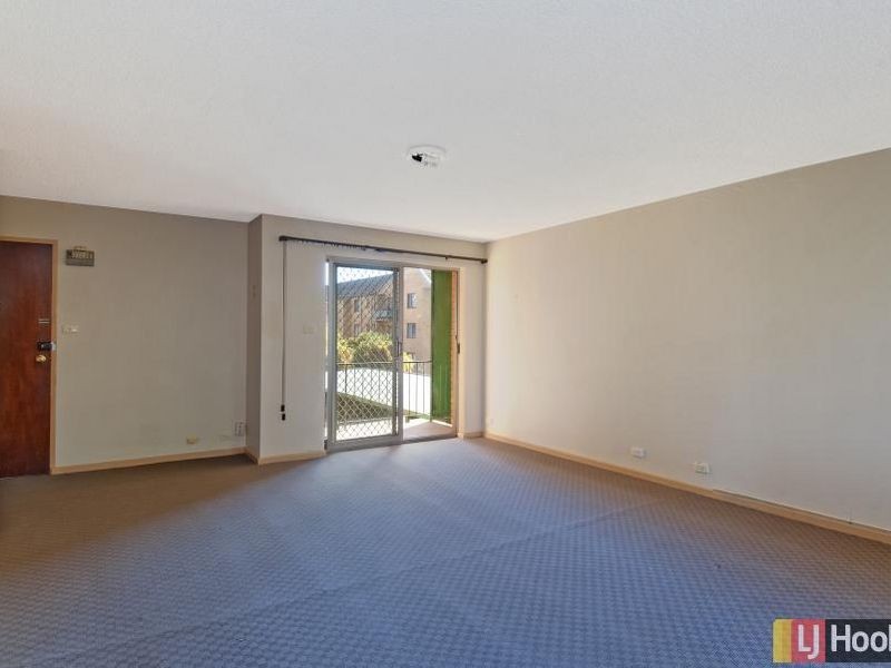 23/15 Crest Road, Queanbeyan NSW 2620