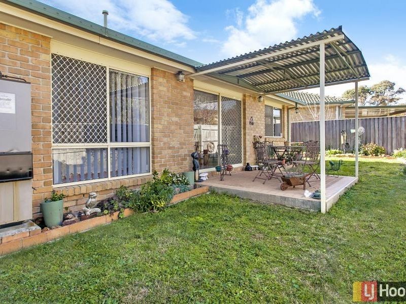 4/68 Bicentennial Drive, Jerrabomberra NSW 2619