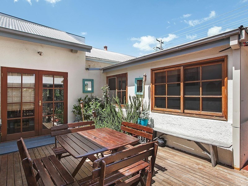 82 Derrima Road, Queanbeyan NSW 2620