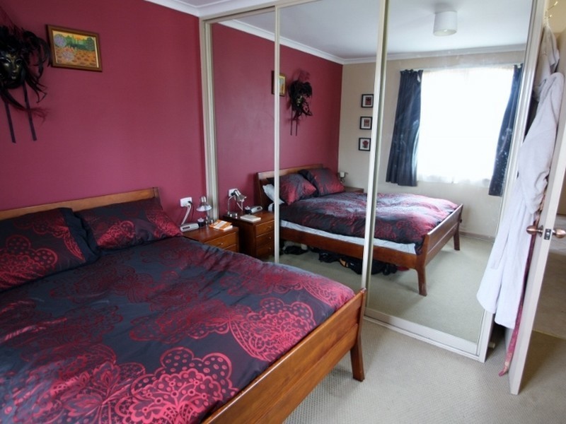 37 Margaret Street, Queanbeyan NSW 2620