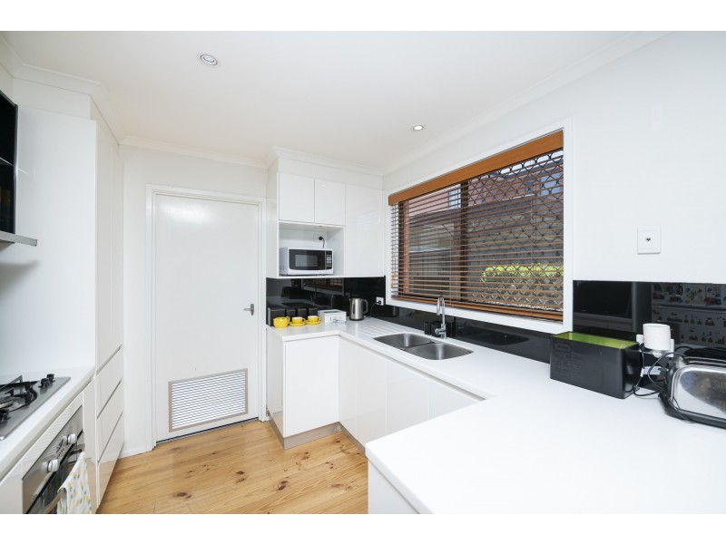 1/10 Charles Street, Queanbeyan NSW 2620