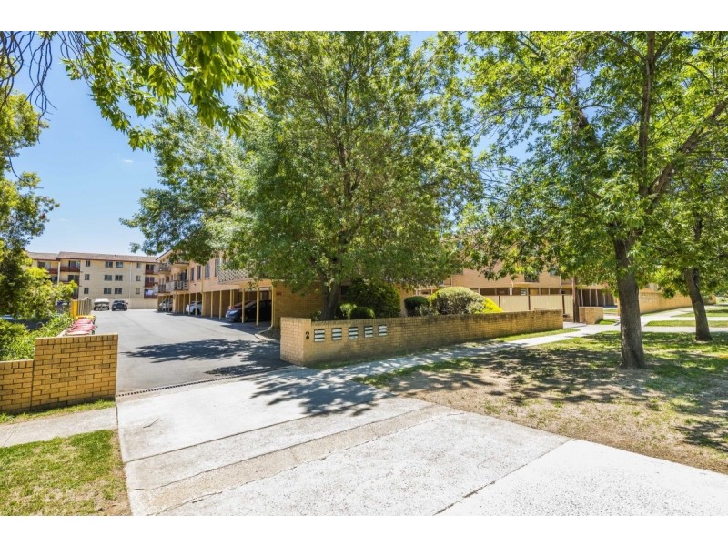 9/2 Booth Street, Queanbeyan NSW 2620