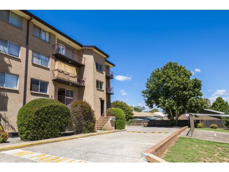 13/104 Henderson Road, Queanbeyan NSW 2620