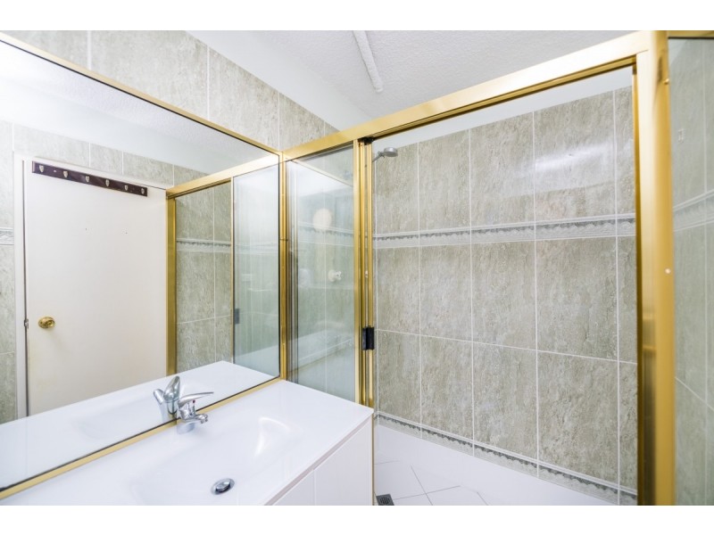 13/104 Henderson Road, Queanbeyan NSW 2620
