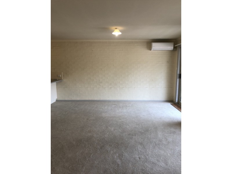 15/94-96 Collett Street, Queanbeyan NSW 2620