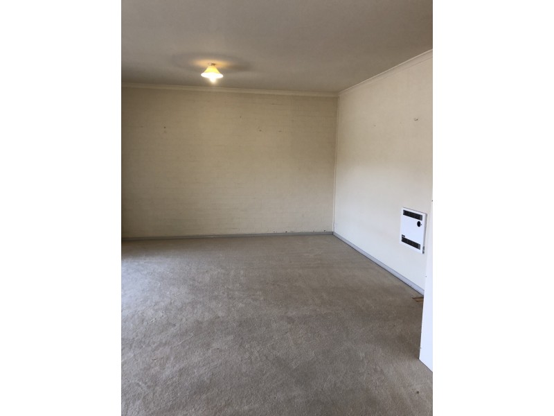 15/94-96 Collett Street, Queanbeyan NSW 2620
