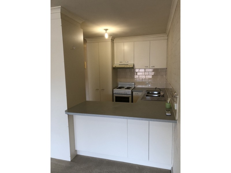 15/94-96 Collett Street, Queanbeyan NSW 2620