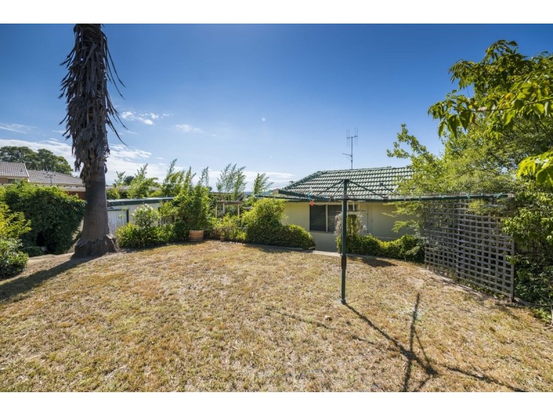 15 Blackall Avenue, Queanbeyan NSW 2620