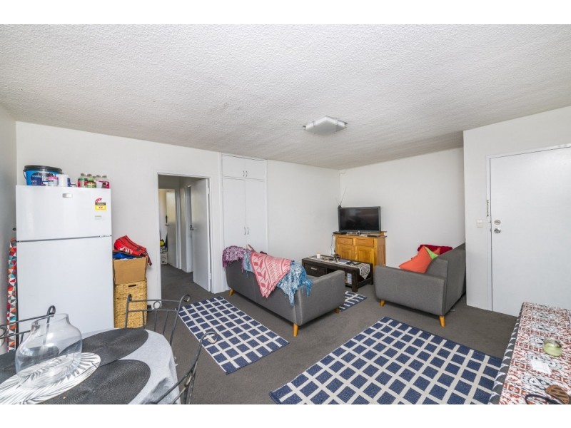 20/11 Crest Road, Queanbeyan NSW 2620