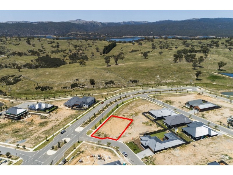 1 Norma Street, Googong NSW 2620