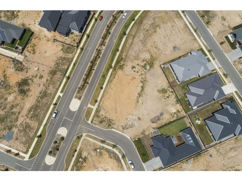 1 Norma Street, Googong NSW 2620