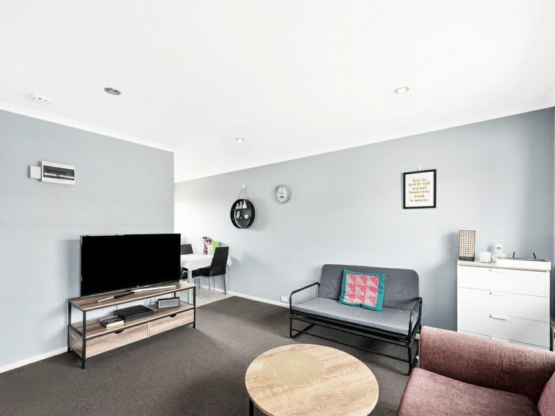 10/61 Donald Road, Queanbeyan NSW 2620
